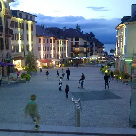 Confortable A Avec Vue Lägenhet Thollon-les-Memises