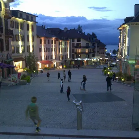 Confortable A Avec Vue Thollon-les-Memises