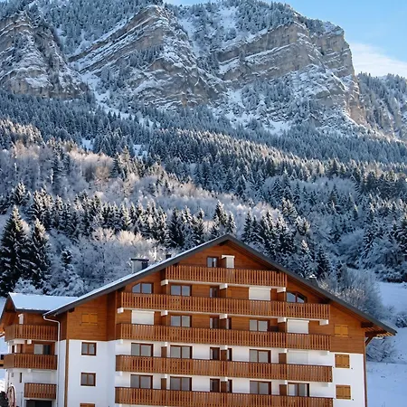 Confortable à Thollon-les-mémises Avec Vue